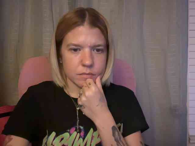 AmericnBarbie webcam