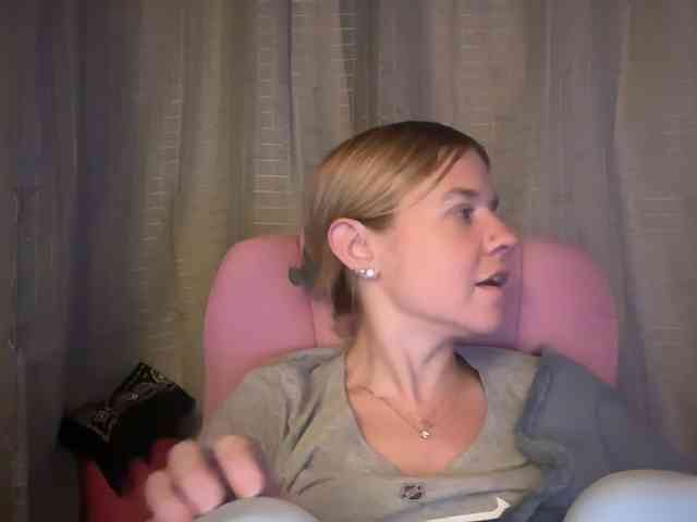 AmericnBarbie webcam