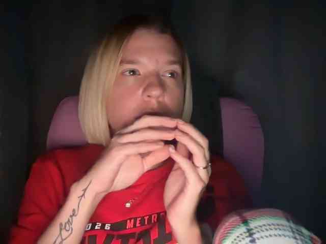AmericnBarbie webcam