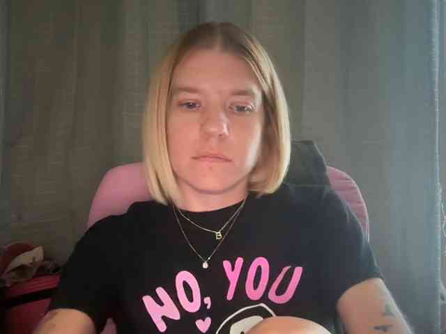 AmericnBarbie webcam