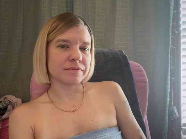 AmericnBarbie webcam