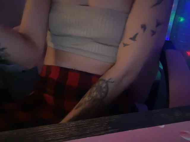 AmericnBarbie webcam