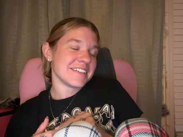 AmericnBarbie webcam
