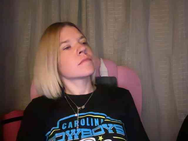 AmericnBarbie webcam