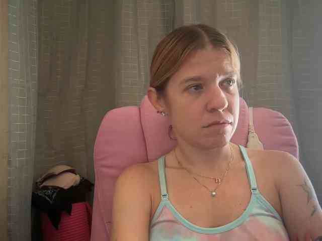 AmericnBarbie webcam
