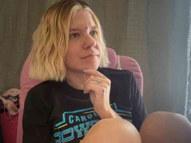 AmericnBarbie webcam