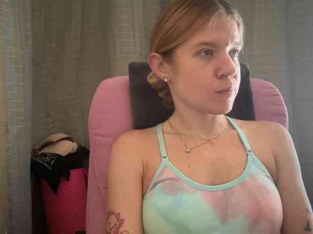 AmericnBarbie webcam