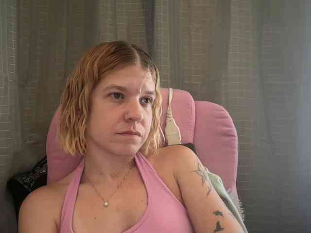 AmericnBarbie webcam