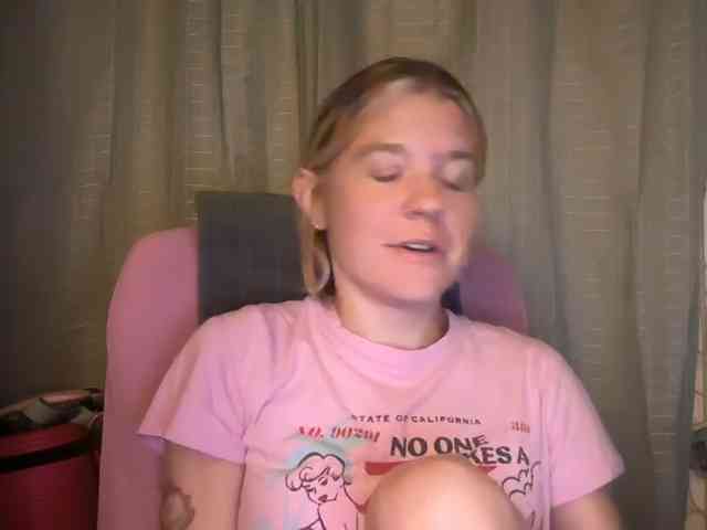 AmericnBarbie webcam
