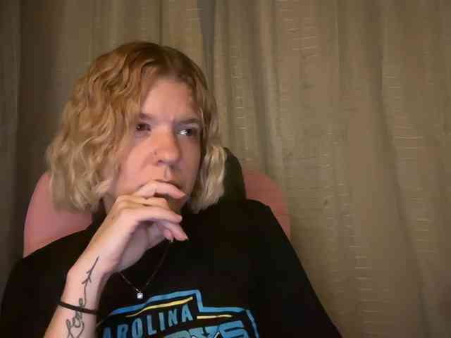 AmericnBarbie webcam