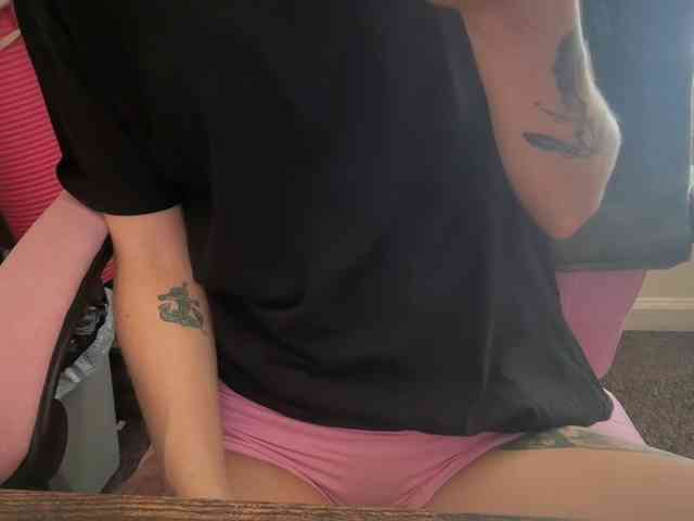 AmericnBarbie webcam