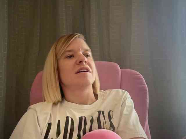 AmericnBarbie webcam