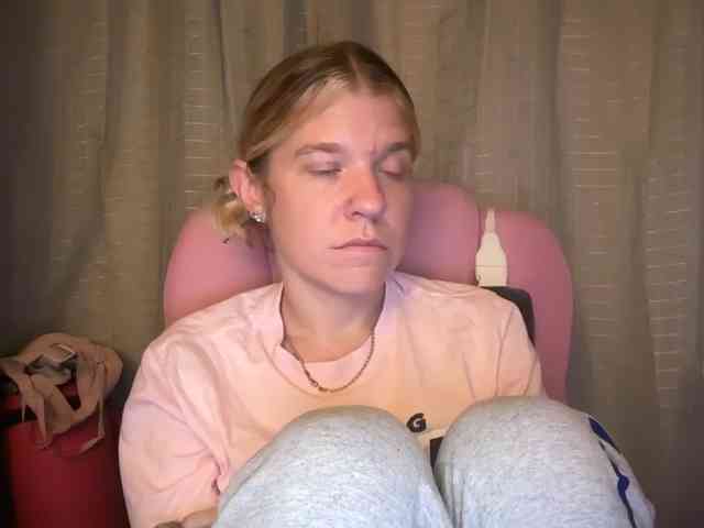 AmericnBarbie webcam