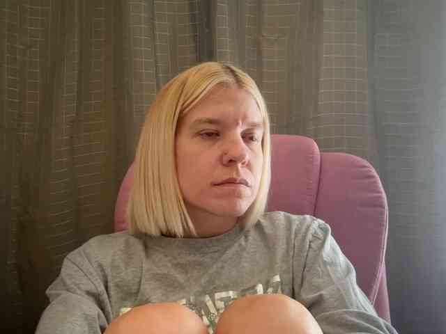 AmericnBarbie webcam