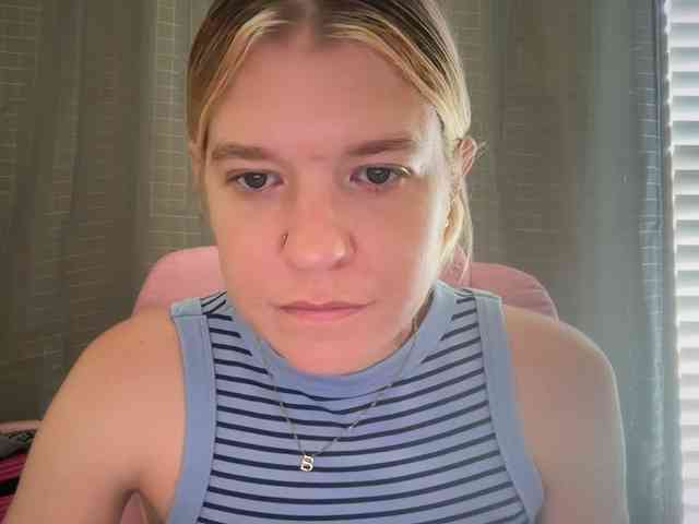 AmericnBarbie webcam