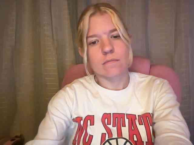 AmericnBarbie webcam