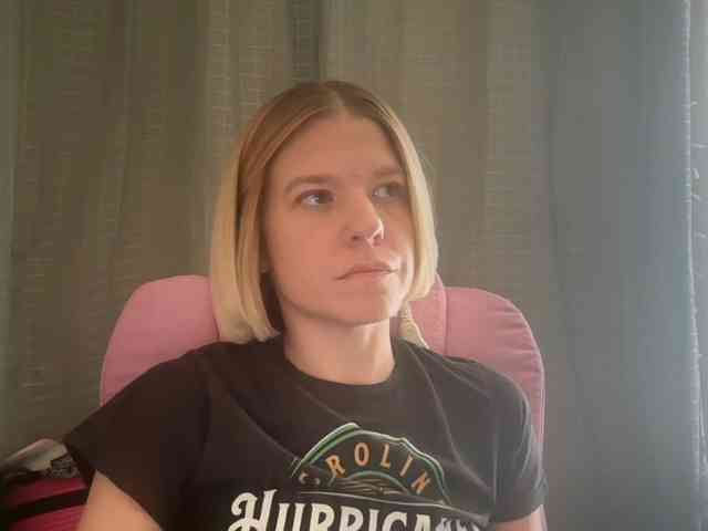 AmericnBarbie webcam