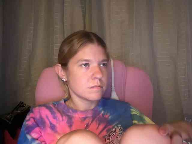 AmericnBarbie webcam