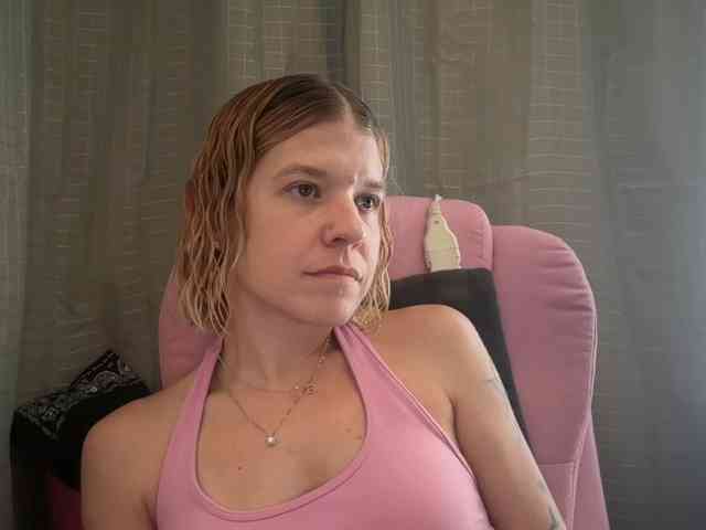 AmericnBarbie webcam