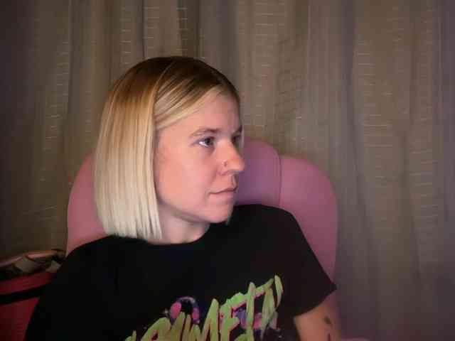 AmericnBarbie webcam