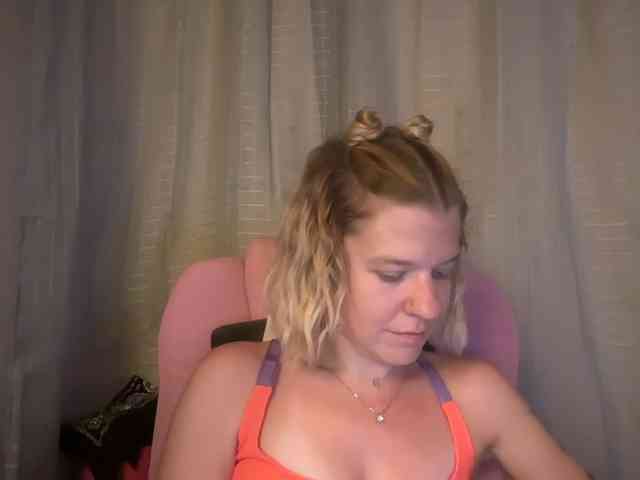AmericnBarbie webcam