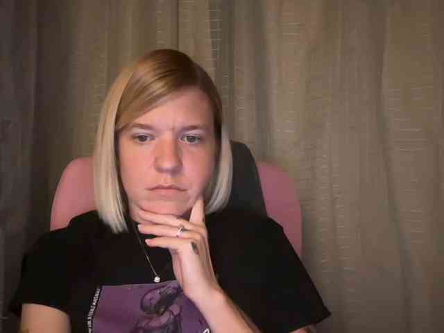 AmericnBarbie webcam