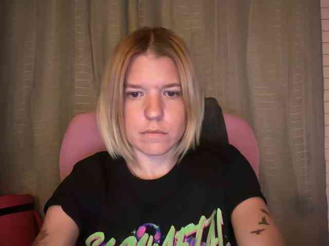AmericnBarbie webcam