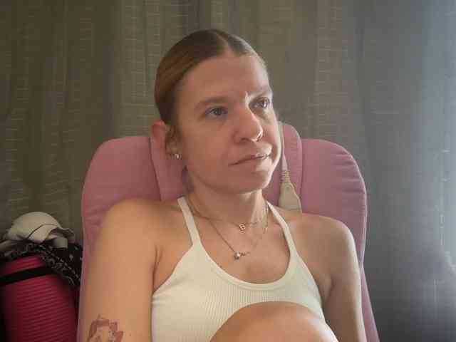 AmericnBarbie webcam