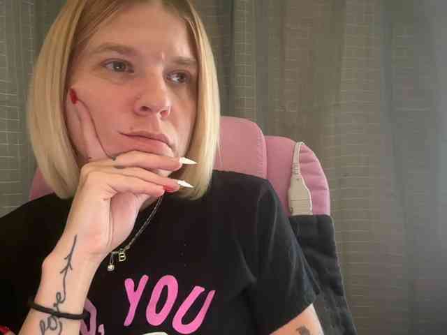AmericnBarbie webcam