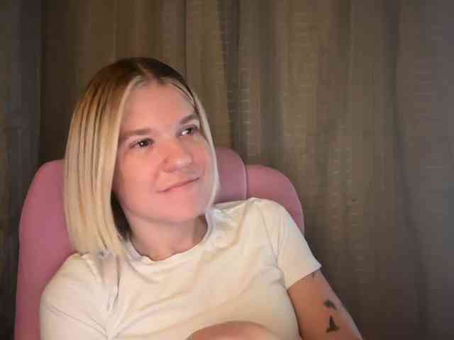 AmericnBarbie webcam