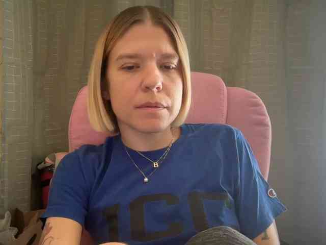 AmericnBarbie webcam