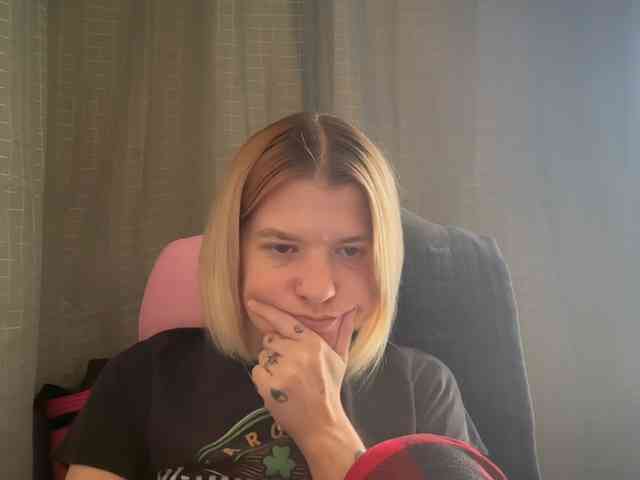 AmericnBarbie webcam