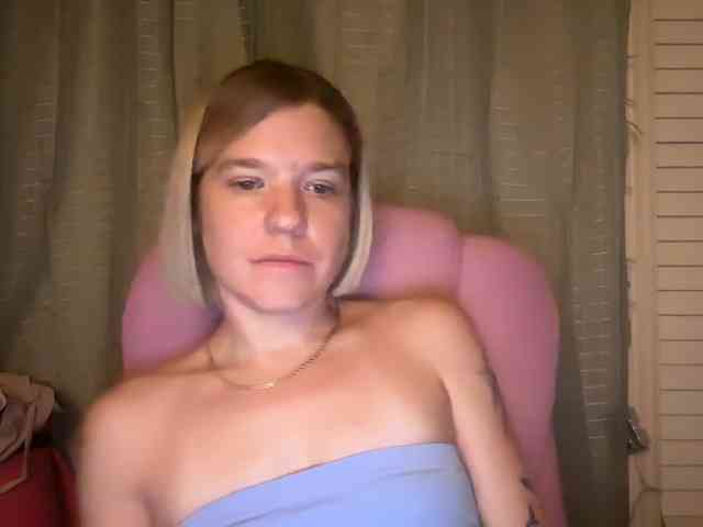 AmericnBarbie webcam