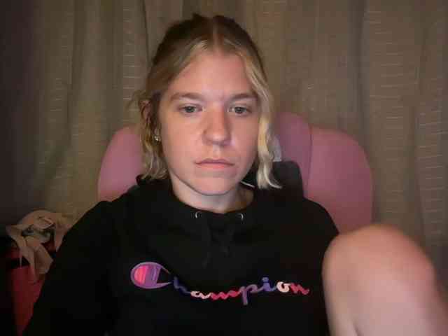 AmericnBarbie webcam