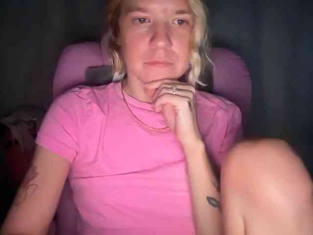 AmericnBarbie webcam