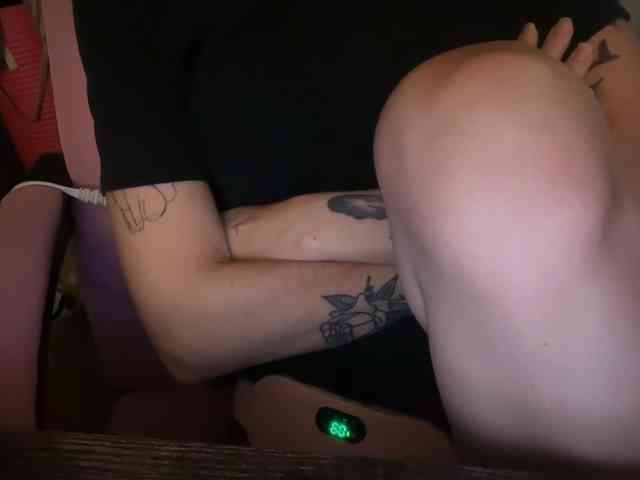 AmericnBarbie webcam