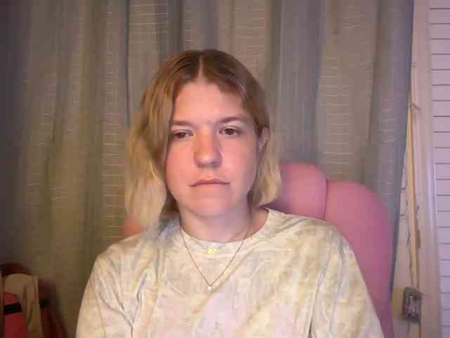 AmericnBarbie webcam