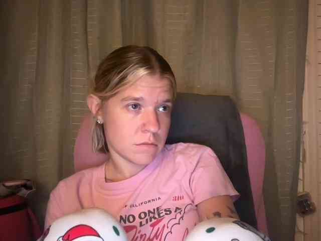 AmericnBarbie webcam