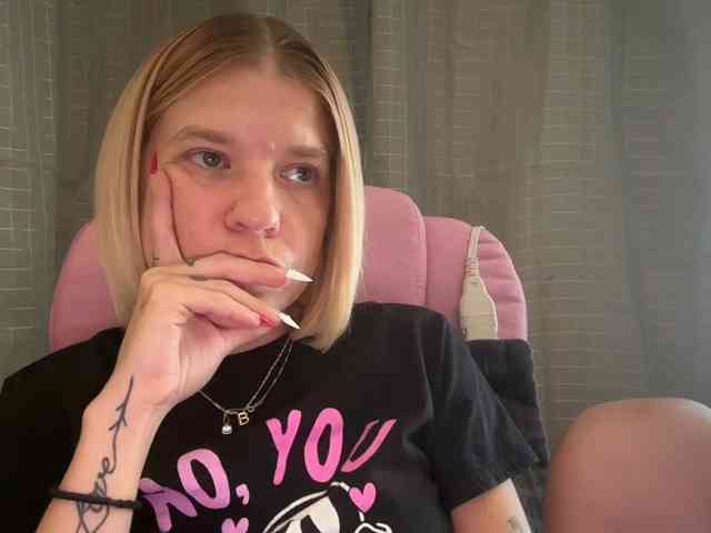 AmericnBarbie webcam