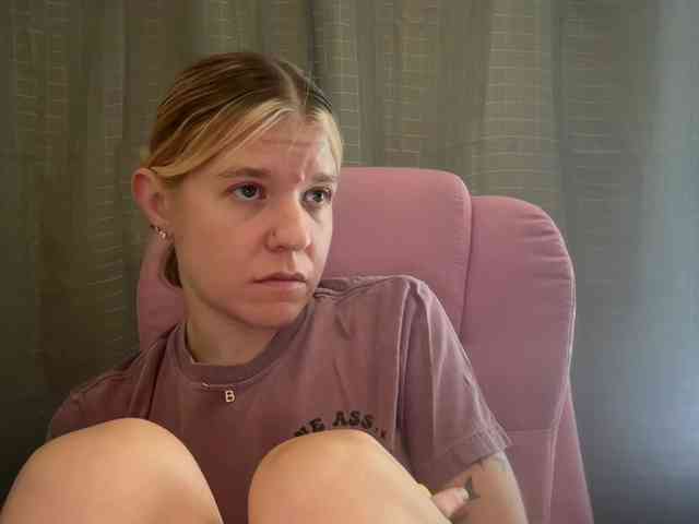 AmericnBarbie webcam