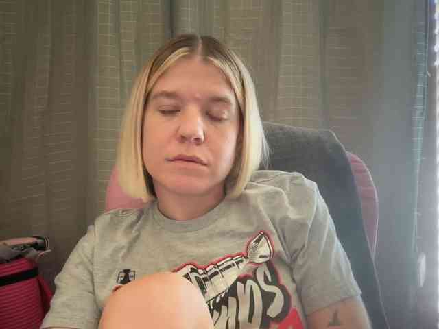 AmericnBarbie webcam