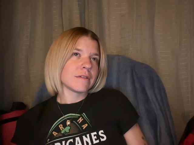 AmericnBarbie webcam