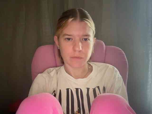AmericnBarbie webcam