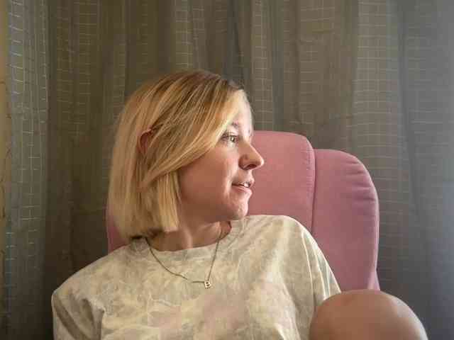 AmericnBarbie webcam