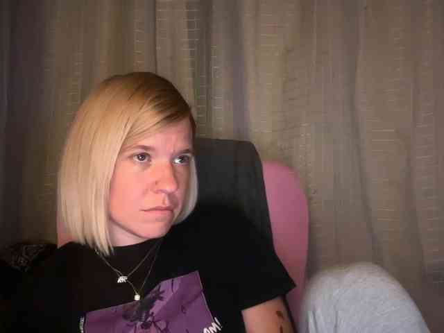 AmericnBarbie webcam