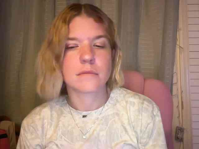 AmericnBarbie webcam