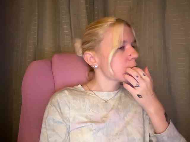 AmericnBarbie webcam