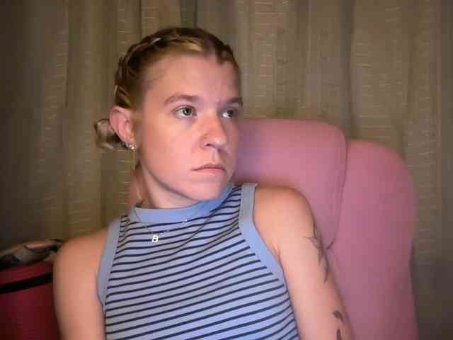 AmericnBarbie webcam