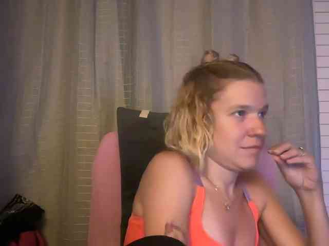 AmericnBarbie webcam