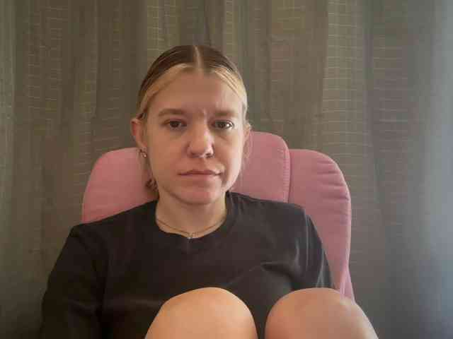 AmericnBarbie webcam
